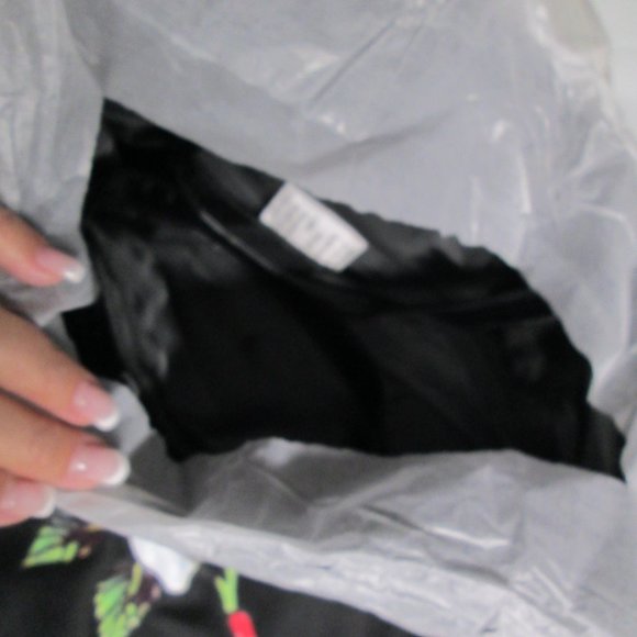 Ed Hardy TOTE Bag, New in plastic>Perfect for Groceries and Shopping, Gym Stuff - Picture 4 of 4